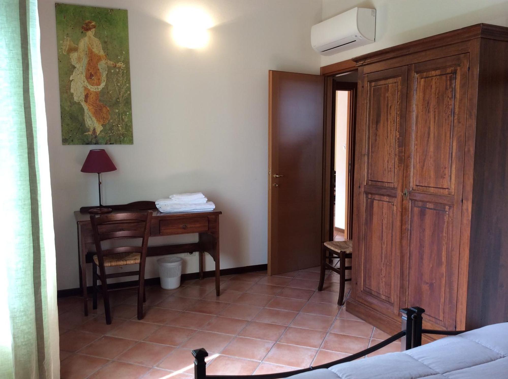Residence Le Meridiane Siena Rum bild
