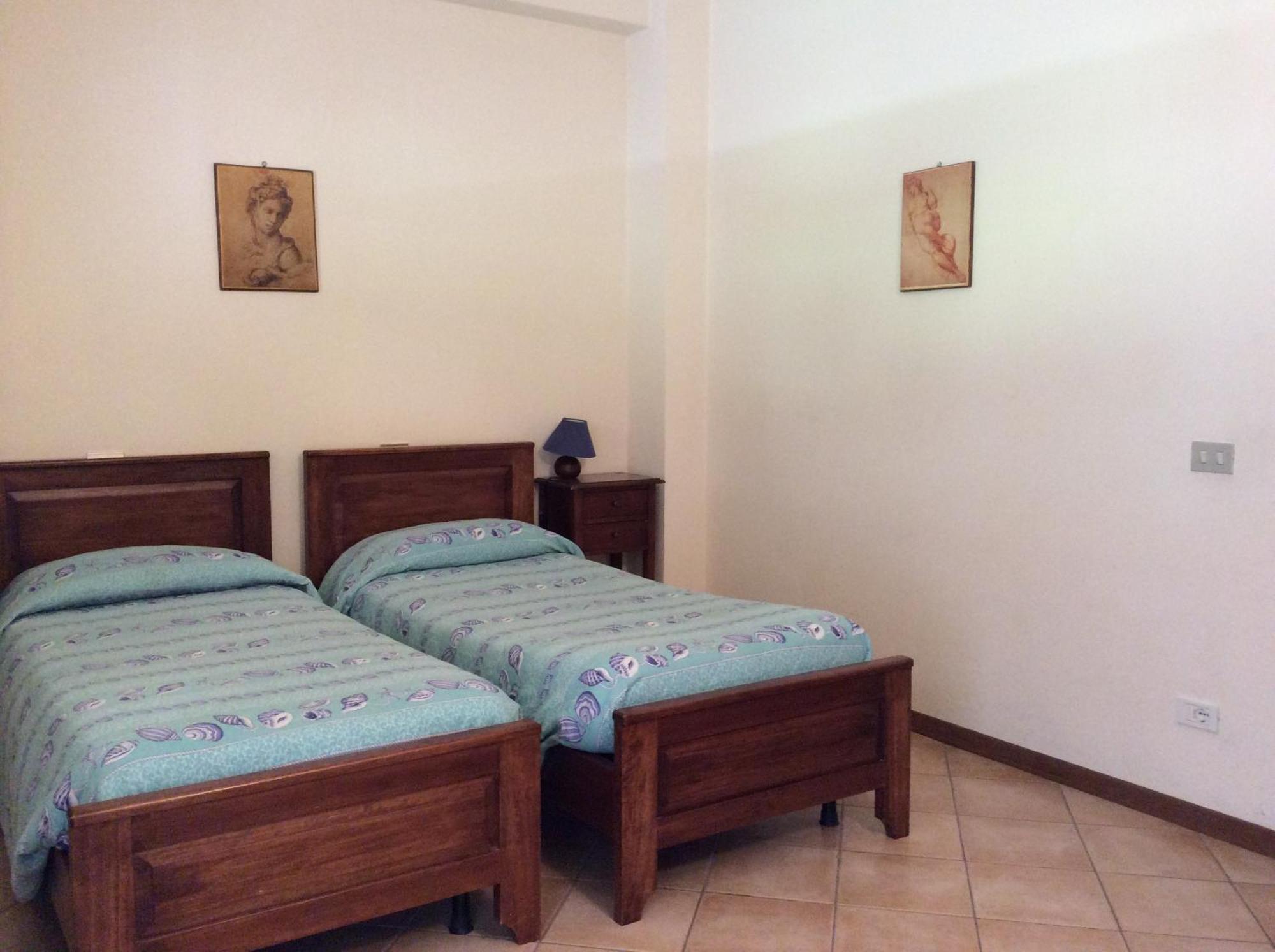 Residence Le Meridiane Siena Rum bild